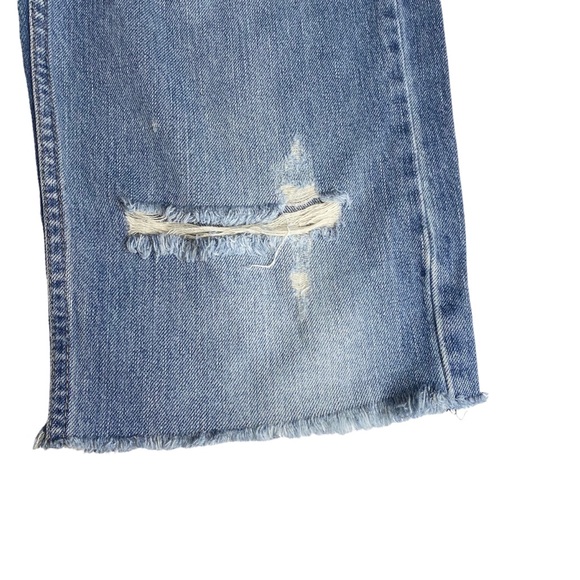 Upcycled Vintage: LF Furst of a Kind ☯︎︎ Levi's® Cut Off Denim Jeans Shorts ☯︎︎ - Picture 5 of 16